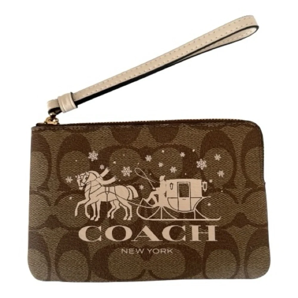 Coach Wristlet Signature Horse and Sleigh - Picture 8 of 9